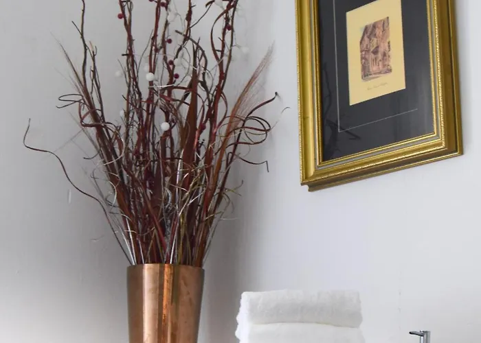 Maison Deux Bed & Breakfast